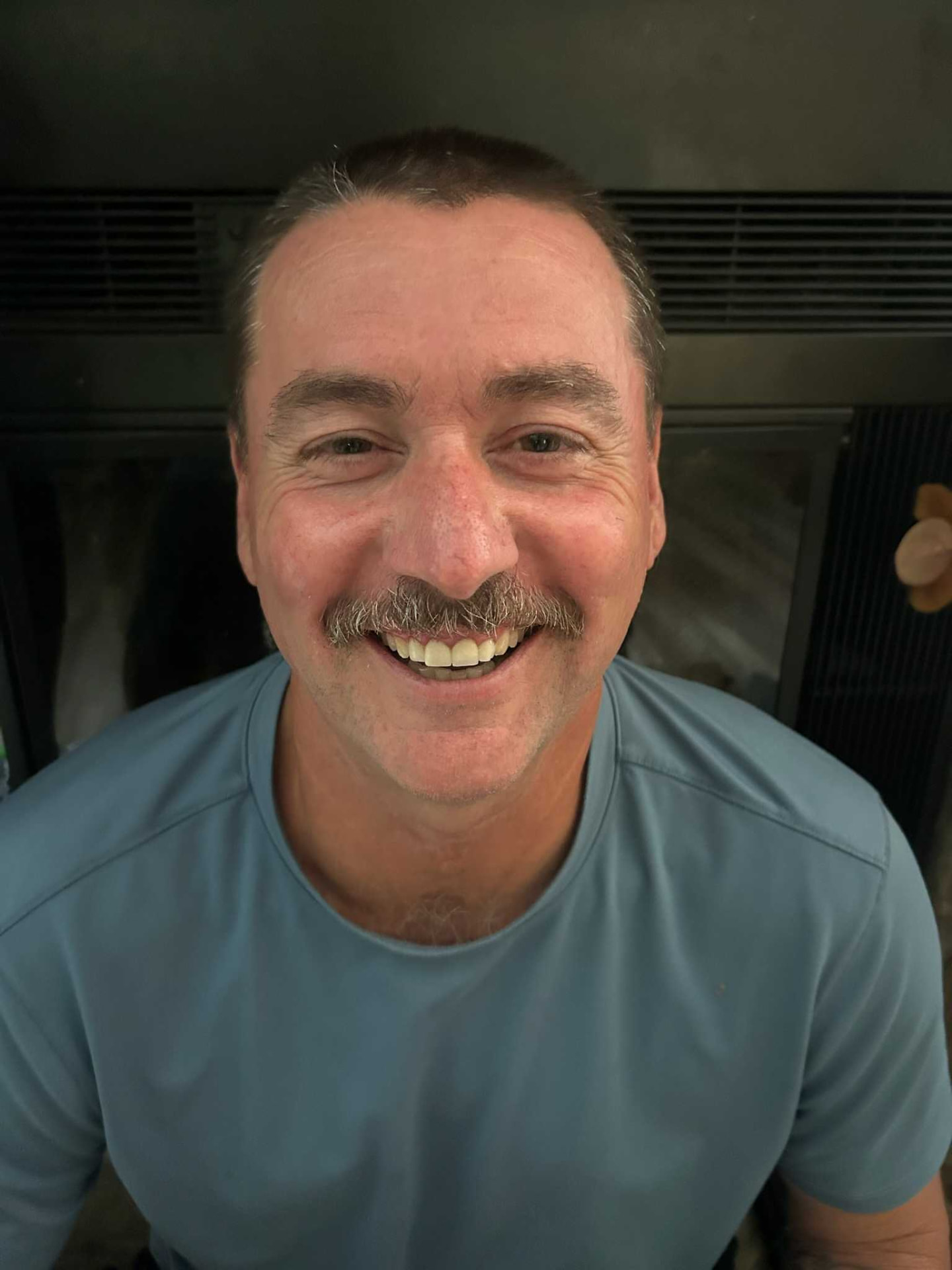 Eddie White, Installer